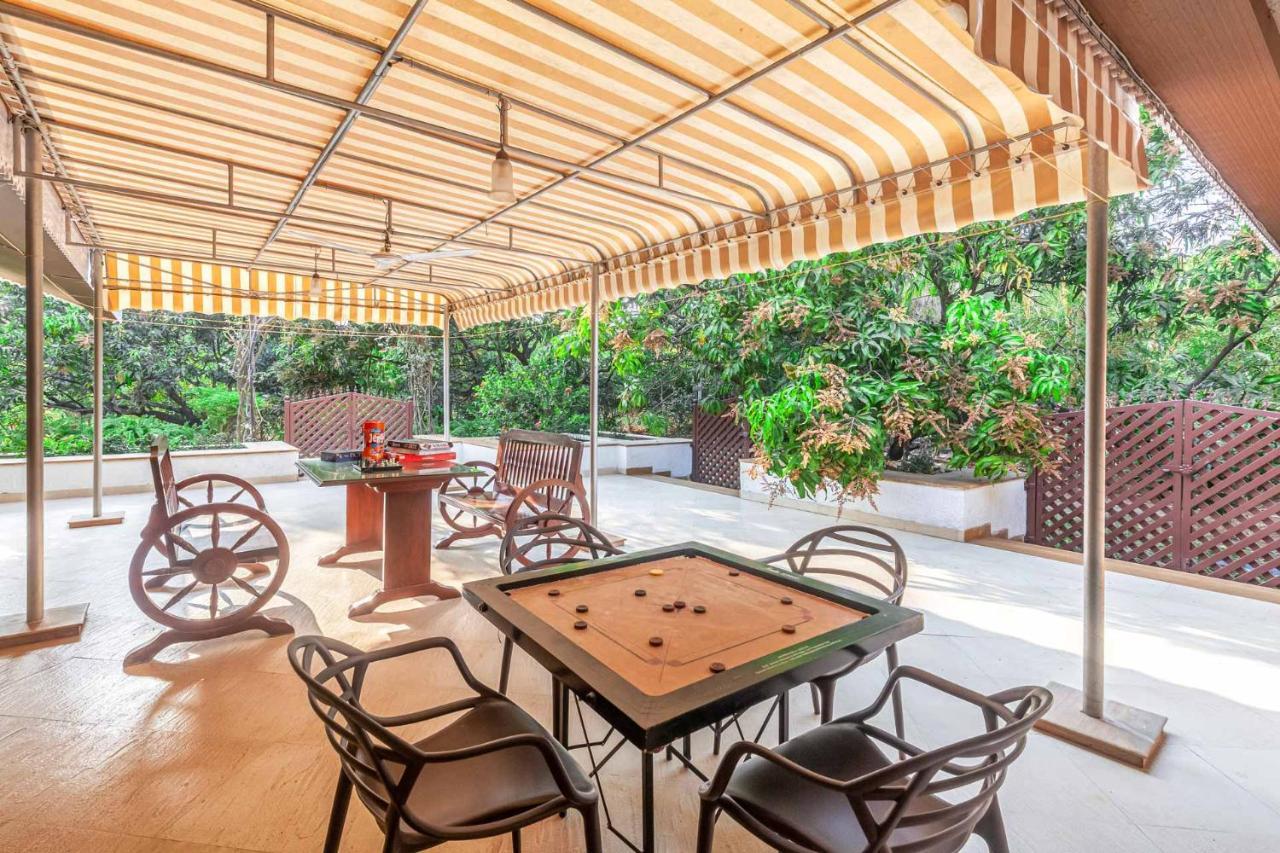 Stayvista's Casa Palmera: Pet-Friendly Villa with Pool and Games Alibag Exterior photo